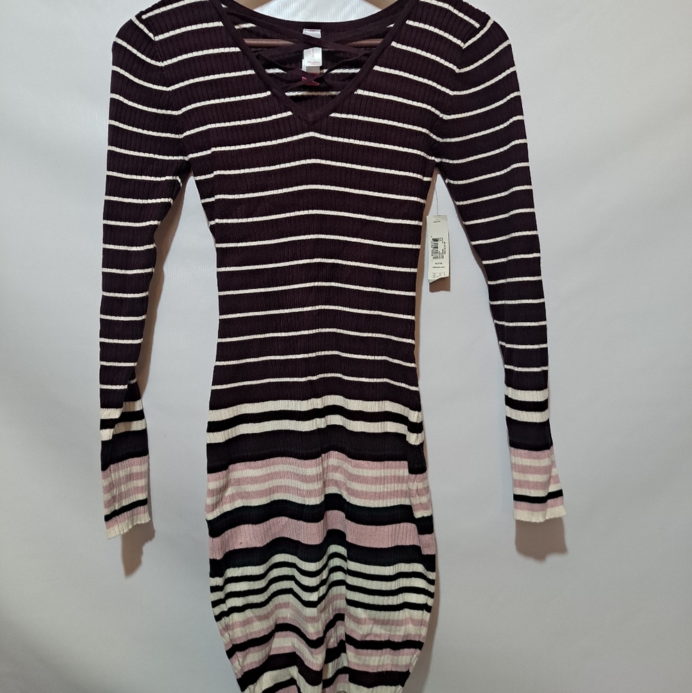 New with Tags Long Sleeve Sweater Dress, Stripes